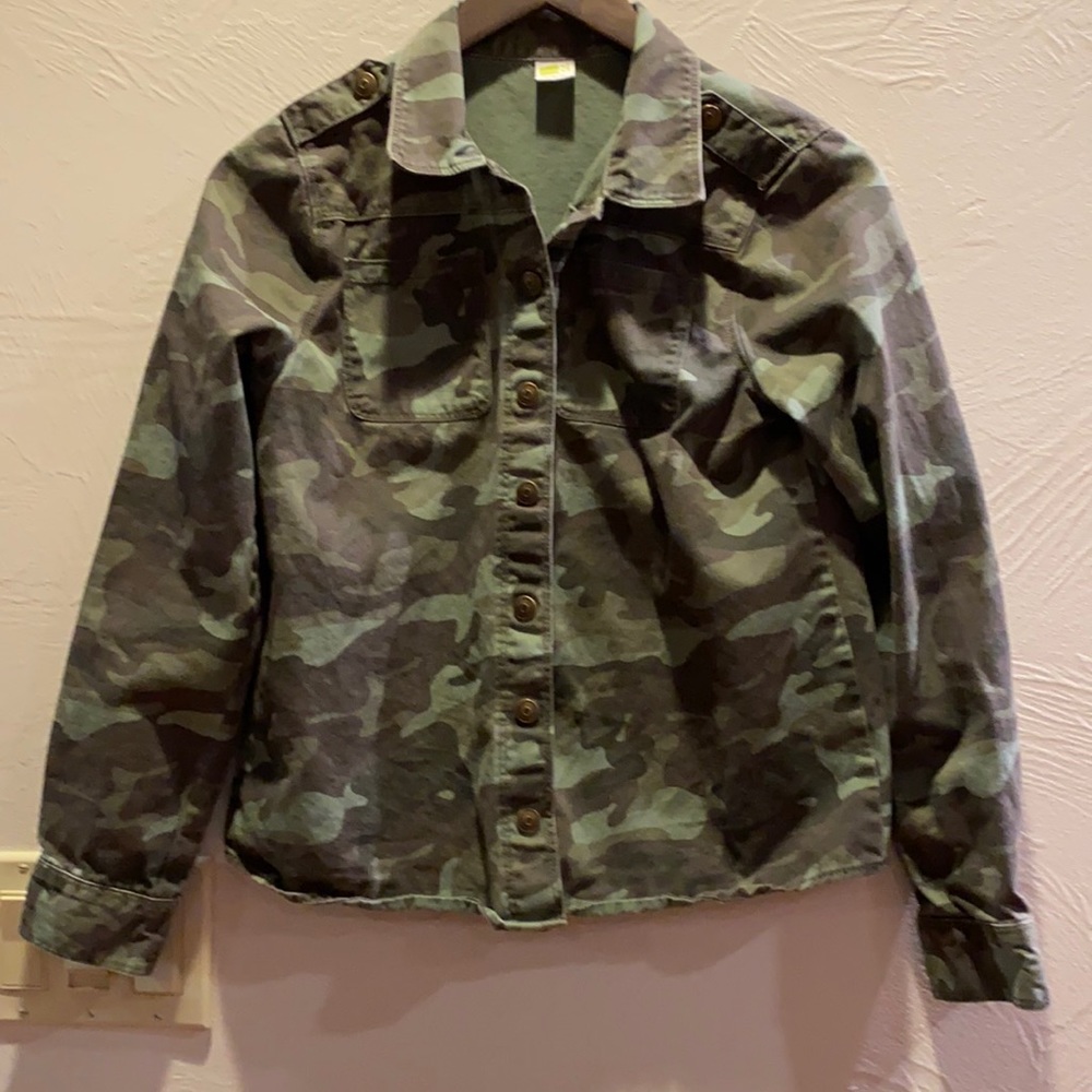 Crazy 8 size 14/16 shirt